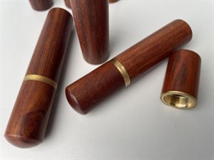 Nåle etui - lækkert og i lysere træ